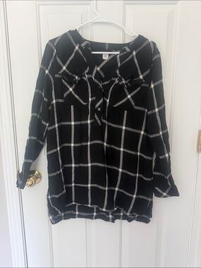 Gap Plaid Henley Tunic in Black and White